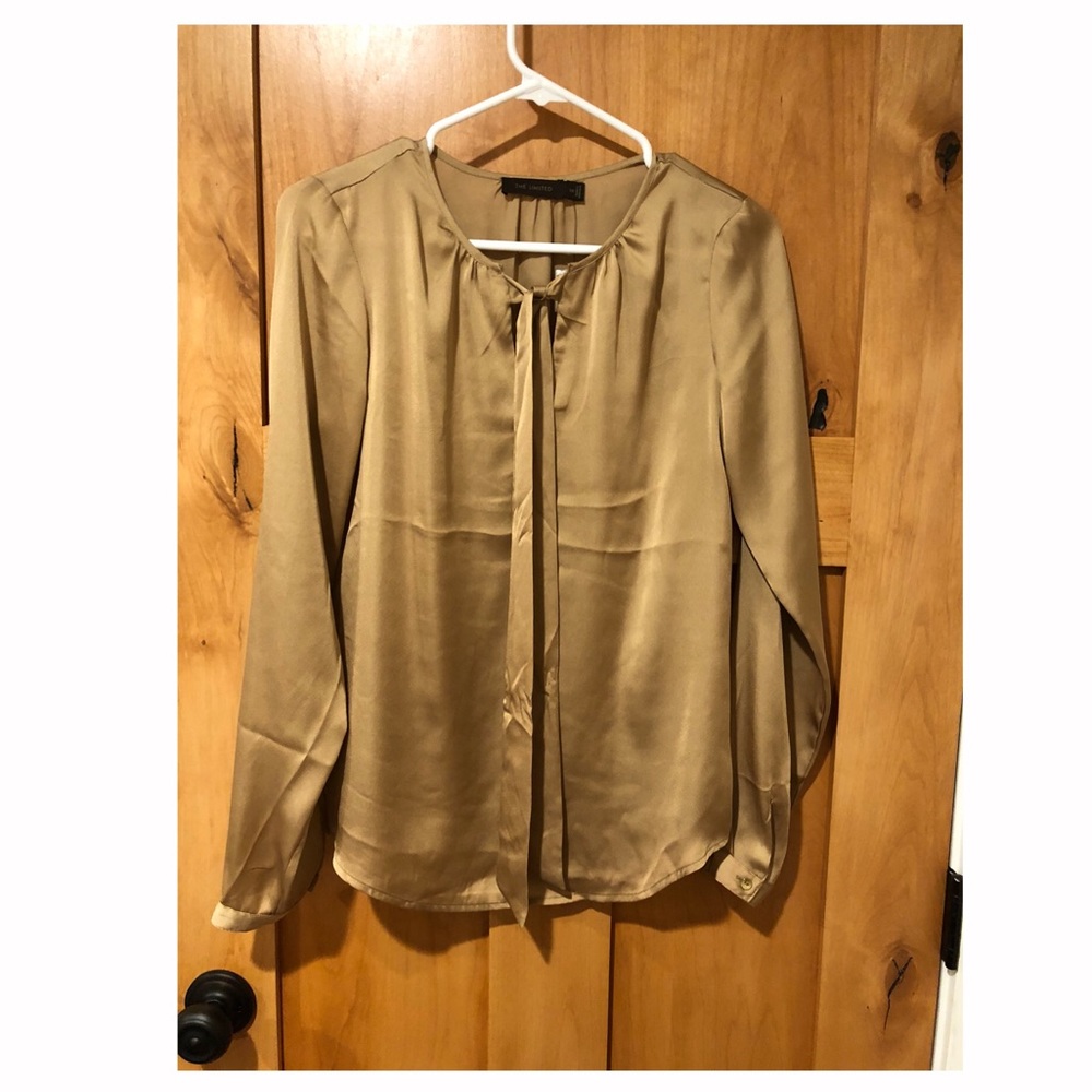 Women’s Blouse